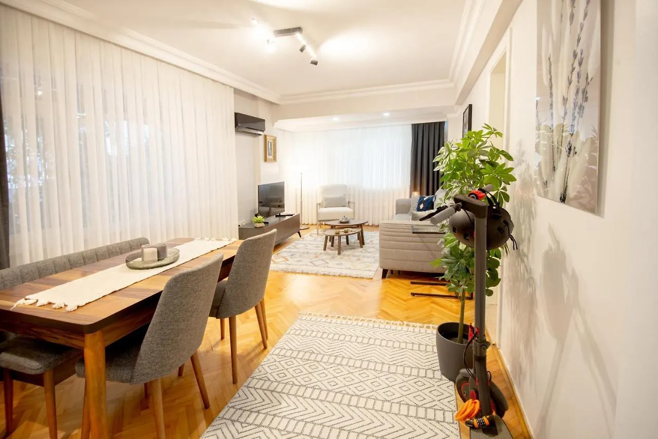 Apartment Charming Bagdat Avenue Hideaway, Near Marina Istanbul